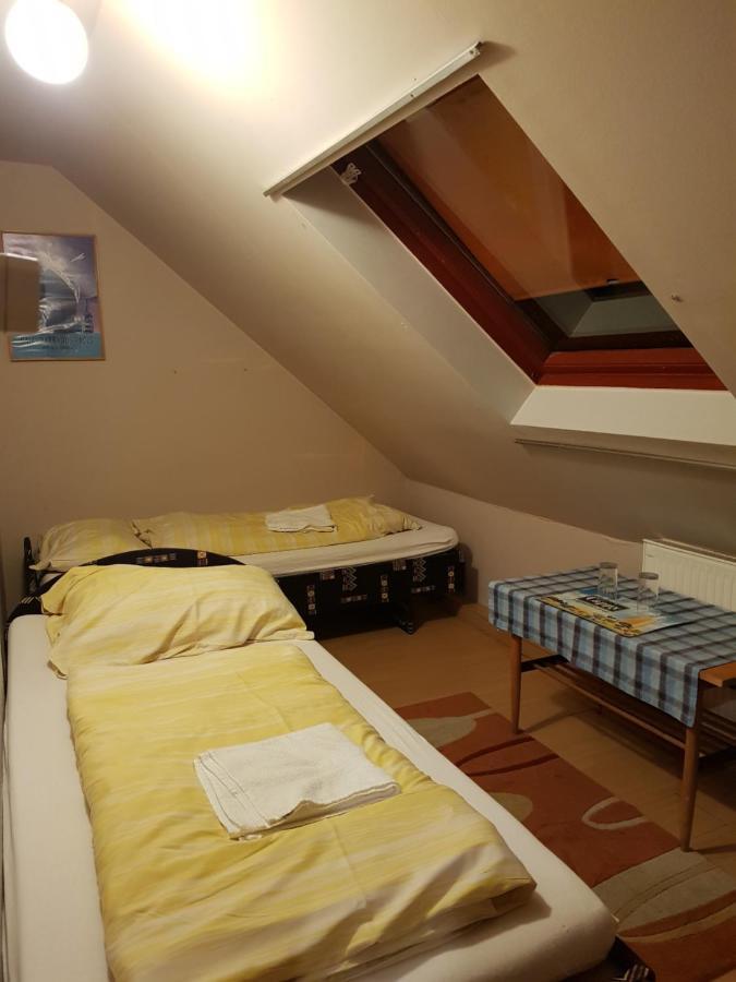 Fortuna Panzio Hotel Oroshaza Luaran gambar